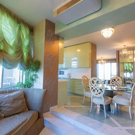 Royal Penthouse Whith Free Parking Apartment *